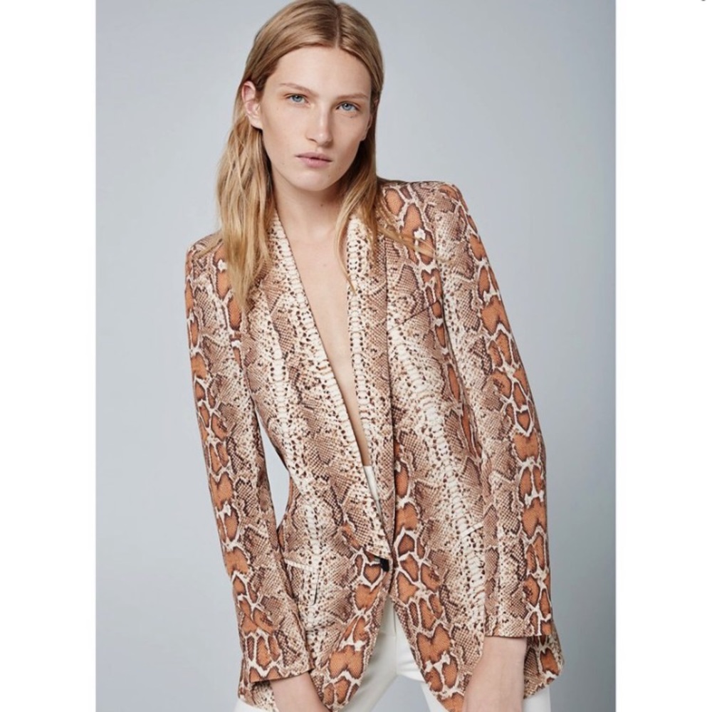 🌟HOST PICK🌟 SMYTHE BNWT “Desert Snake” Blazer!